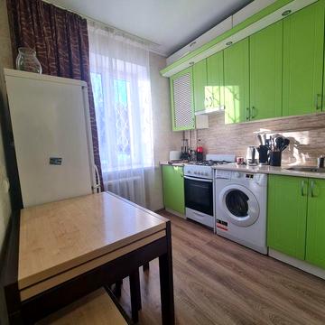 Оренда 1 кім метро Нивки вул Естонська 5