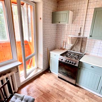 Володимира Івасюка просп. (Героїв Сталінграду), 9-А