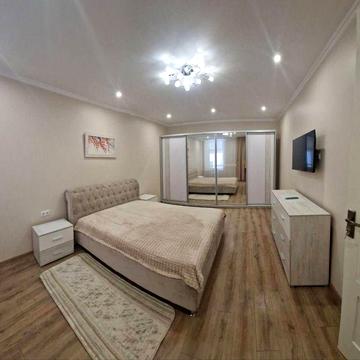 ЗДАЄТЬСЯ 2кімн. Центр , Площа філармонії ! ПЕРША ЗДАЧА