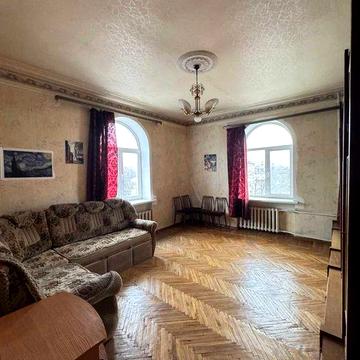 Продам 2-к квартиру в  центре  ул. Ворошилова, 21А / Сергея Ефремова