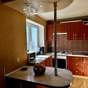 Продам 1 кімнатну кв-ру 12 квартал Б. Хмильницького