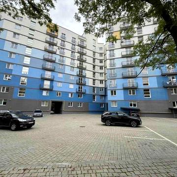 Простора 3-кімнатна квартира в центральній частині Коломиї