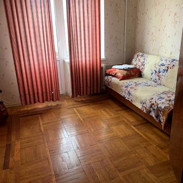 Лісовий просп., 9