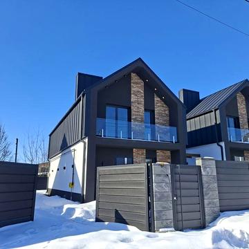 Котедж з готовим ремонтом