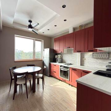 Нова квартира з видом на сосни. 2 к квартира в ЖК Парк Таун Гостомель