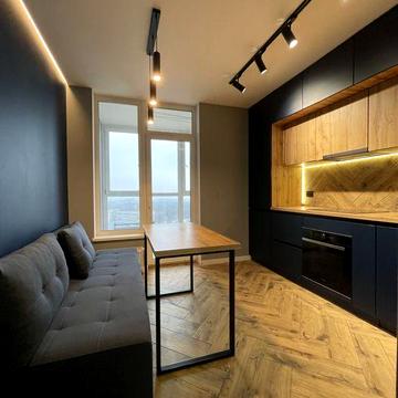 Видова євродвокімнатна квартира з каміном в ЖК Сирецькі Сади. Київ