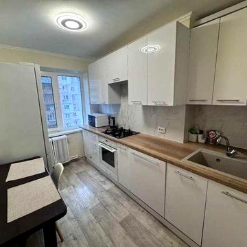 Сдам 2к уютную квартиру, в центре Князя Ярослава Мудрого вул. 32