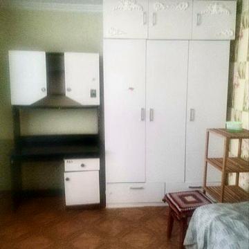 Здам 2 кімн. частину будинку в Центрі, поруч з Центральним базаром