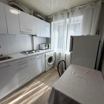 Оренда однокімнатної на Соборній, ТЦ Plazma