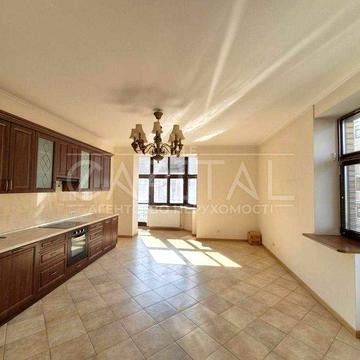 Продажа квартиры 180 м2 4 комнаты Центр Паторжинского