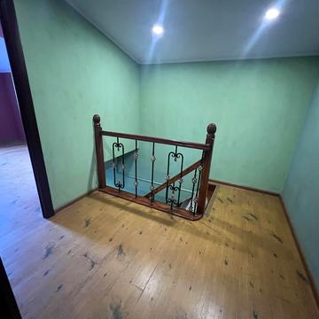 Дворецька вул.