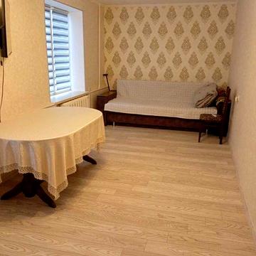 Будинок в Доброславе