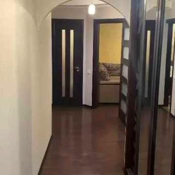 Оренда 2-кімнатної квартири 74 м², Святопетрівське, вул. Теплична, 38