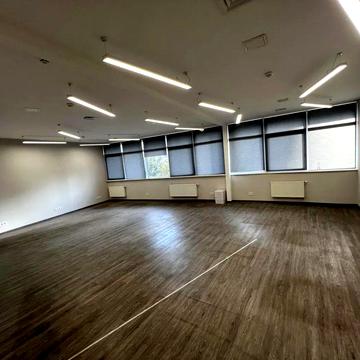 Лесі Українки бульв., 23