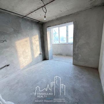 Продам простору 3-кімнатну квартиру з продуманим плануванням!