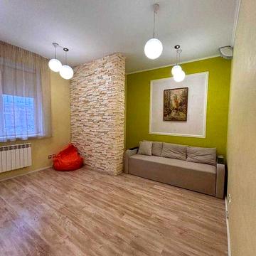 3 кімнатна квартира 103м2 у Києві/Меблі та техника/Три балкони