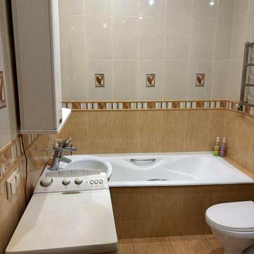 Сдам часть дома  в Ценре 2 комнаты