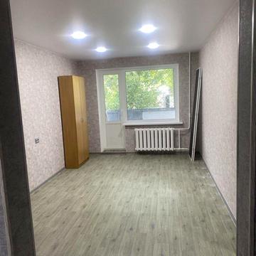 Сонячна Набережна вул. (Маршала Малиновського), 12