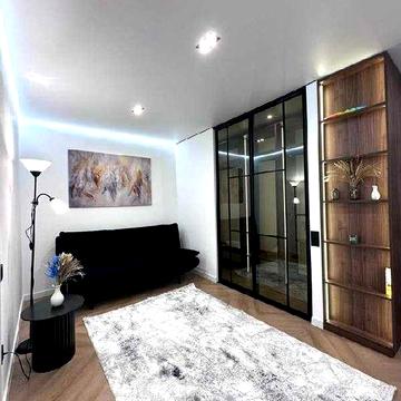 Оренда великої 1 кім квартири в центрі.ЗДАМ