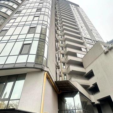 Гагарінське Плато вулиця, 5/2, Приморський район, Одеса, Одеська область 200000.0 USD