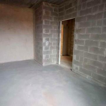 Продам 1 к.кв в готовому будинку, 1й поверх, газове опалення!