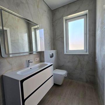 Будинок з новим ремонтом на Котовського