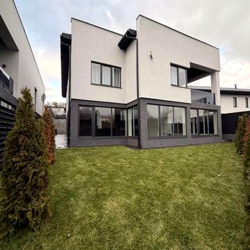 Продаж будинку, червениця