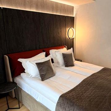 Оренда апартаментів 47 м2 Glacier Premium Apartments