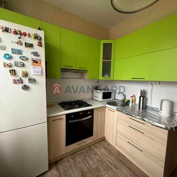 2-х кімнатна сталінка, Критий Ринок, ремонт