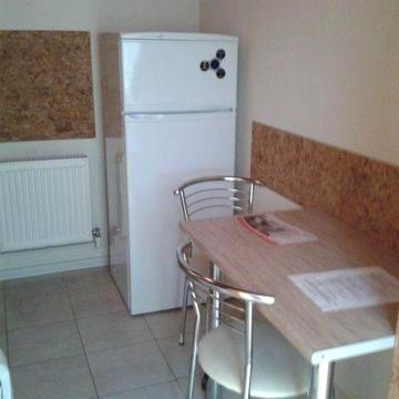 Однокімнатна,  Буча,  Енергонезалежна