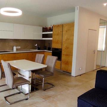 Продаж будинку з ремонтом!БЕЗ % Київ ! Жуляни! КМ Sunlife!Потоцького