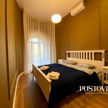 Аренда квартиры Мукачевский переулок/Леонтовича (2 спальни)