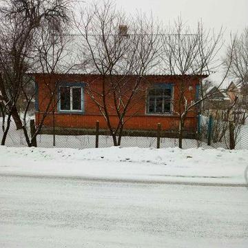 Продам будинок в смт Рокитне