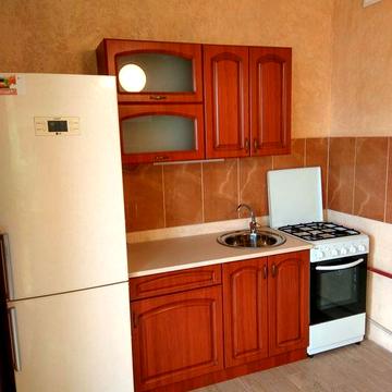 Оренда однокімнатної квартири від власника в новому будинку в центрі І