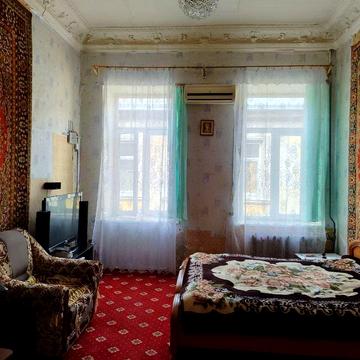 Продам комнату 25 м² на Садовой. Центр, высокие потолки, газ