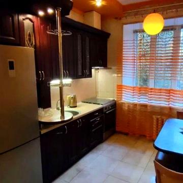 Сдам 3х комн квартиру в центе Харькова