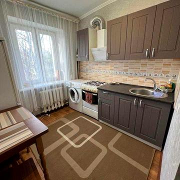 Сдам 1 ком квартиру ул. Комарова. Сити Центр. Парк.