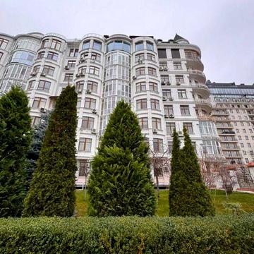 Азарова 13 . 3 ком в доме в первой линии моря ЖК Белый лебедь
