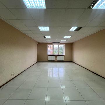 Оболонська набережна вул., 3