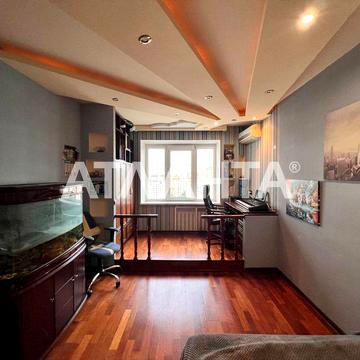 Велика 2-кімнатна квартира по вул.Радунська (Радунская). Троєщина