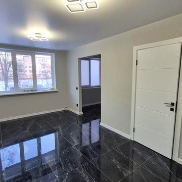 Продам 2 ком, Свой вход, Новый ремонт