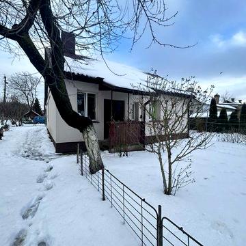 Продаж будинку в затишному районі міста Рівне.