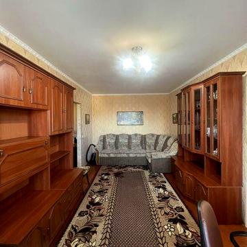 Оренда 2 кімнатної з меблями біля Глобалу