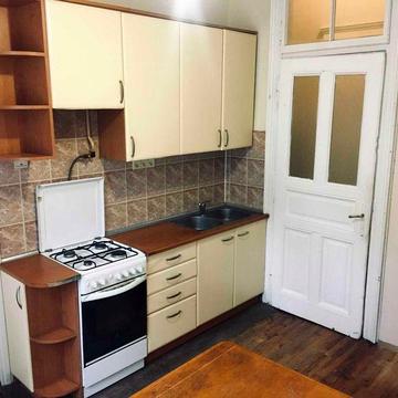 Оренда 2 кім. квартири по вул. Леонтовича