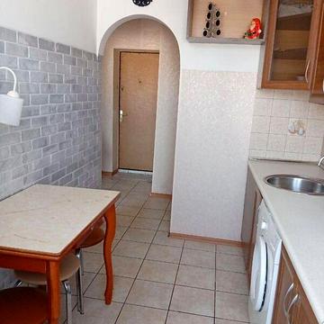 Довгострокова оренда 1к Квартира Шпитальна вулиця