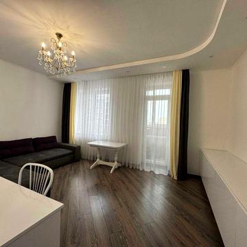 2-х кімнатна новобудова  в центрі міста