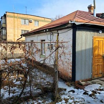 Здам в оренду дві кімнати в будинку