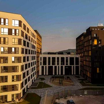Продаж 2-кімнатної квартири площею 83,6 м² в новобудові