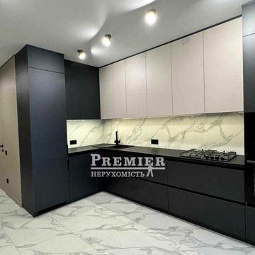 Стильная 1-но комн. квартира 54 м2 с ремонтом на Марсельской