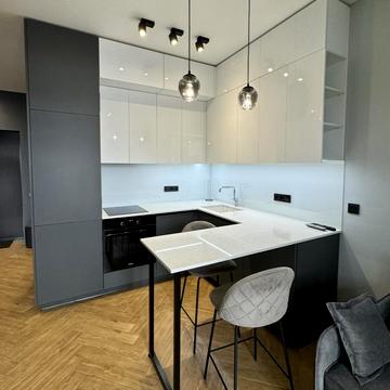 Предславинська вул., 42-А